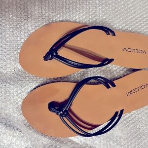 Volcom Women’s Flip Flop Sandal Size 8